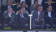 A reação de Vieira ao golo de Rafa