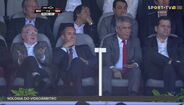 A reação de Vieira ao golo de Rafa