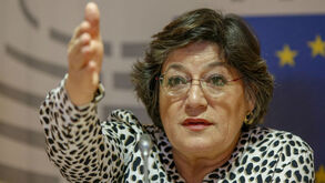 Ana Gomes revela que já há três países europeus a recorrer à cooperação de Rui Pinto