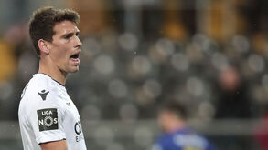 Toque de 'castroball' a dar cor à goleada  