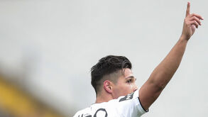 Um primeiro golo com muita emoção