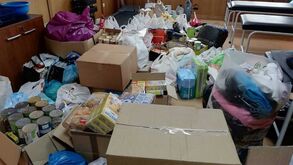 Jogadores entregam bens recolhidos para auxílio a Moçambique