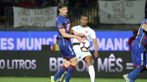 Chaves-Belenenses, 2-2: Campi não parou no sinal vermelho