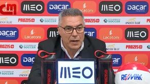 Augusto Inácio: «As pessoas esquecem-se... jogaram 70 milhões contra 4 milhões»