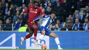 Os jogadores do FC Porto um a um: ataque pela via aérea