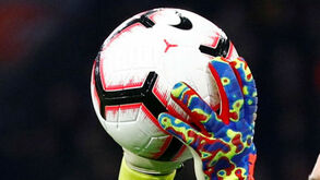 Na lista dos guarda-redes mais bem pagos do Mundo há um que joga em Portugal