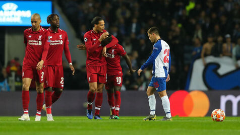 "Arrasador": as reações da imprensa inglesa à vitória do Liverpool no Porto