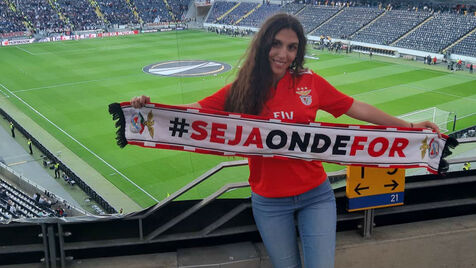 Benfiquistas mostram a sua força em Frankfurt