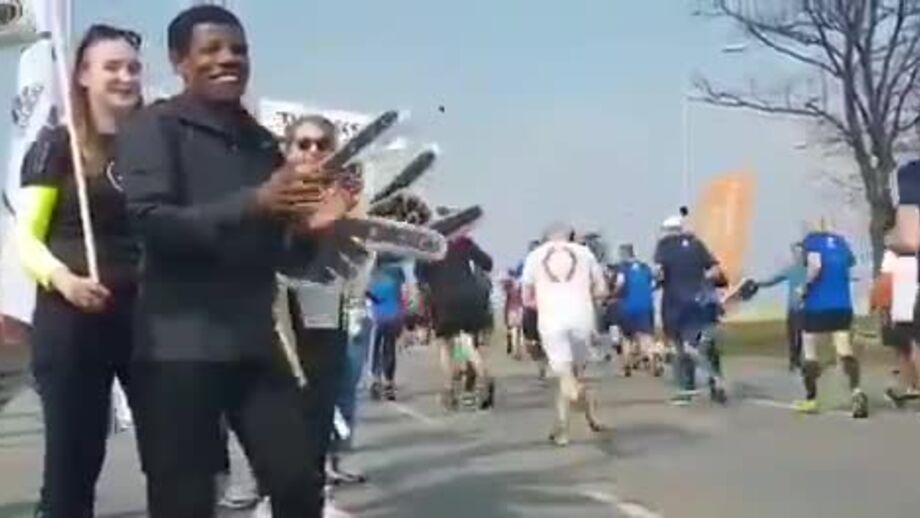 Haile Gebrselassie deu o exemplo e foi apoiar atletas na 'meia' de Varsóvia