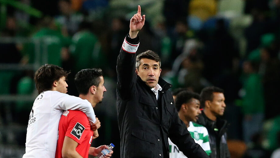 Benfica luta por série histórica