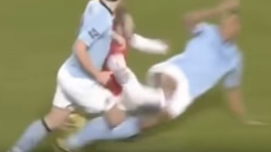A entrada de Kompany que o Sporting utilizou no recurso à suspensão de Ristovski