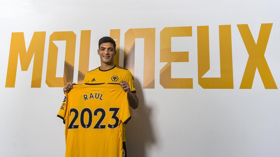 Benfica oficializa venda milionária de Raúl Jiménez