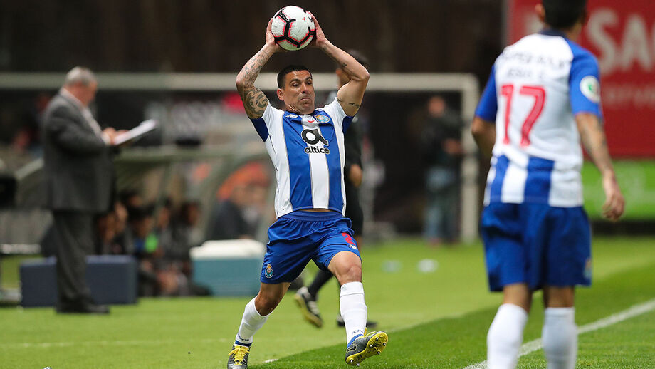 Super Maxi chega aos 300 jogos