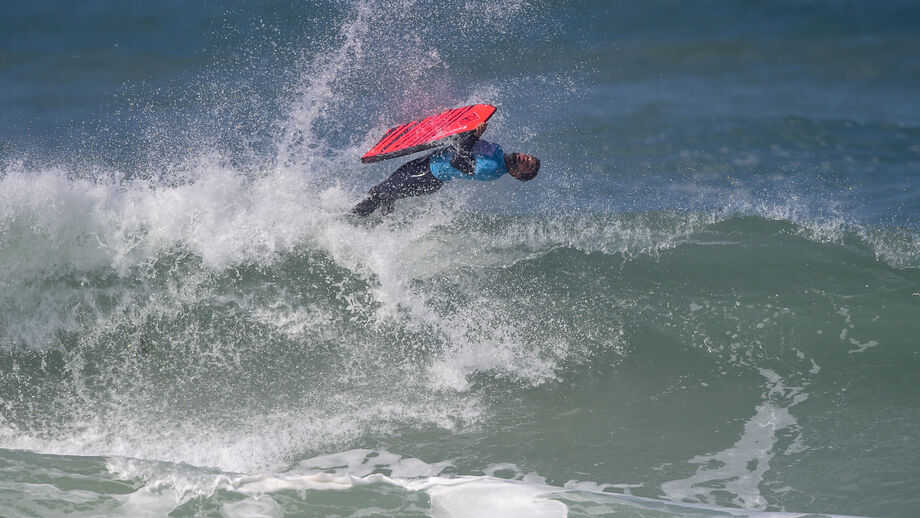 Bodyboard: Ricardo Rosmaninho e Joana Schenker defendem liderança na Costa
