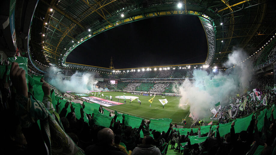 Marca CR7 no nome do estádio só... a pagar