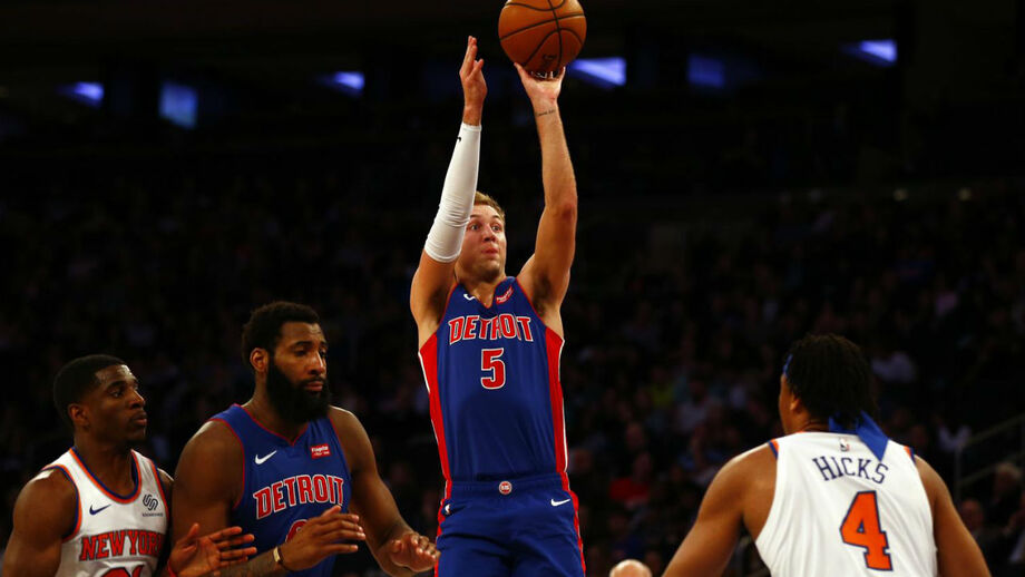 Pistons garantem última vaga no playoff da NBA, no adeus de Wade e Nowitzki