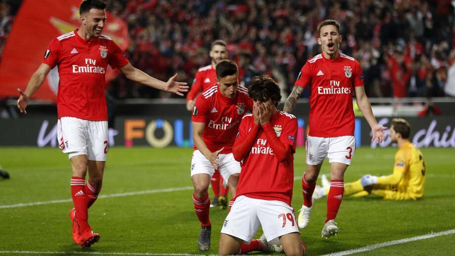 João Félix reagiu ao hat trick nas redes sociais e jogadores do Benfica renderam-se