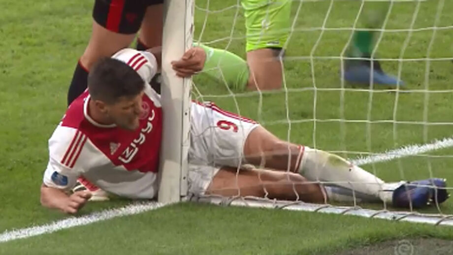 O recital de fuebol do Ajax frente ao Excelsior