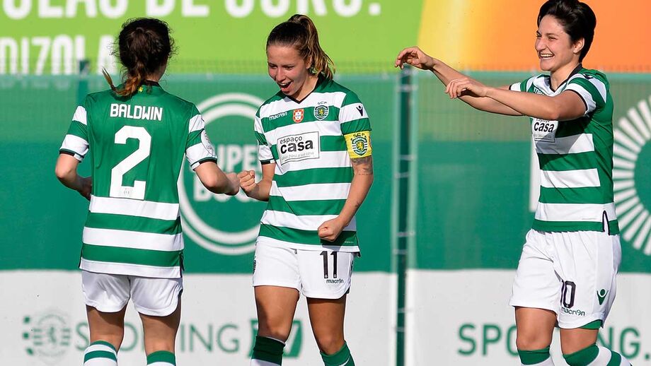 Leoas continuam perseguição ao líder
