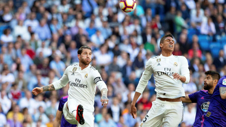 Ninguém manda como eles em bolas aéreas: Bruno Alves bem à frente de Sergio Ramos