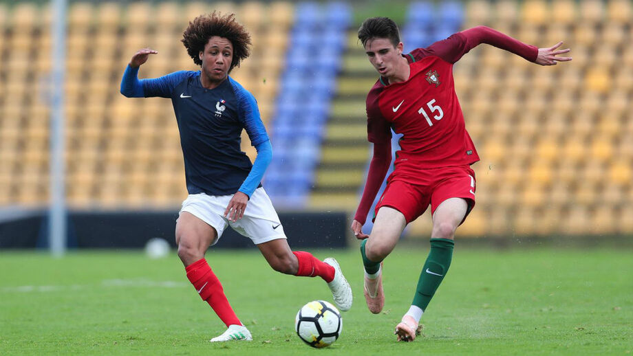 Seleção sub-18 empata com França no arranque do Torneio do Porto