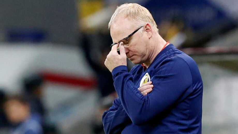 Alex McLeish já não é selecionador da Escócia