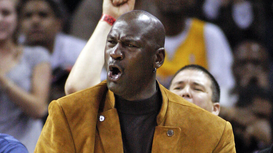 Michael Jordan deixa elogio a Tiger Woods por vitória inapelável