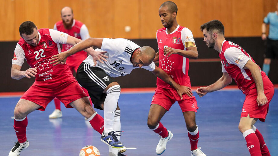 Benfica fecha fase regular na frente com goleada em Braga