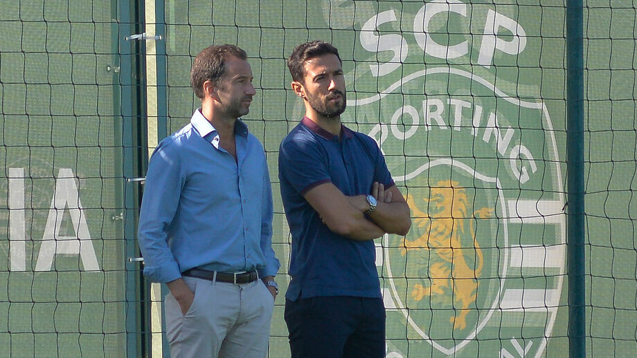 Sporting negoceia dívidas com empresários