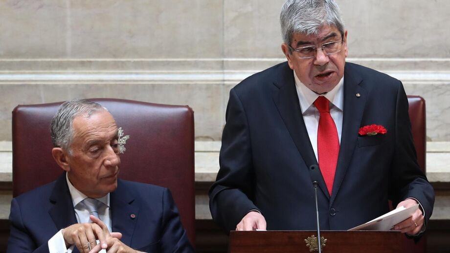 25 Abril: Ferro afirma que Marcelo tem sido uma