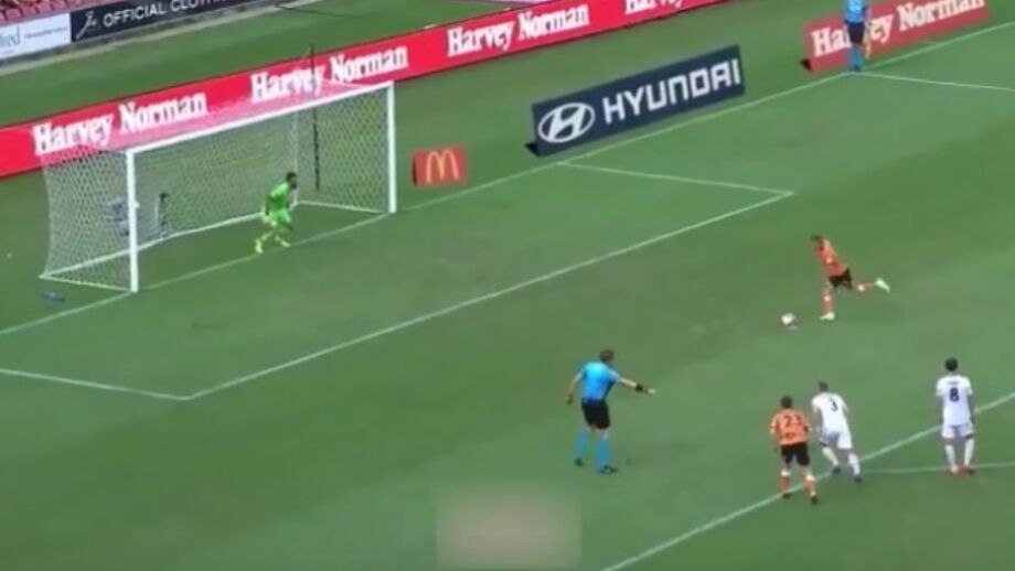 Penálti à Panenka foi 'reinventado' na Austrália com esta marcação inusitada