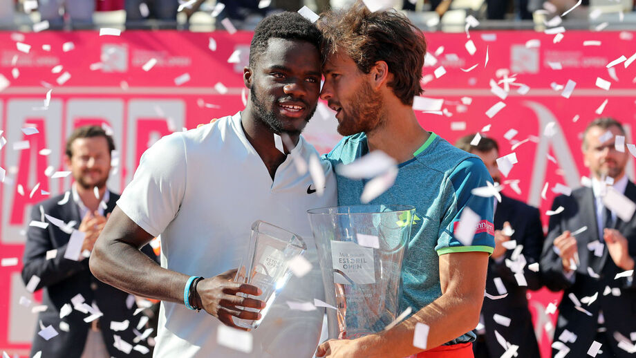 Tiafoe lidera armada americana