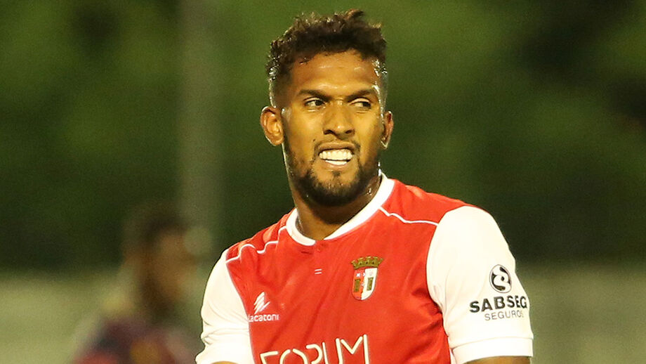 Sp. Braga dificulta Dyego Sousa