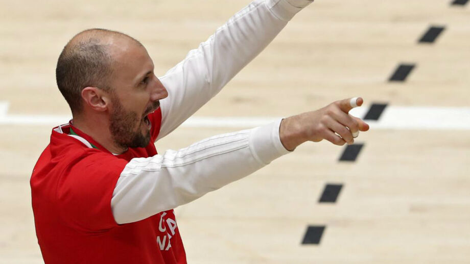 Hugo Gaspar e Tiago Violas regressam à seleção de voleibol