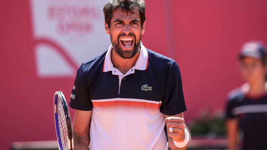Jeremy Chardy celebra o triunfo