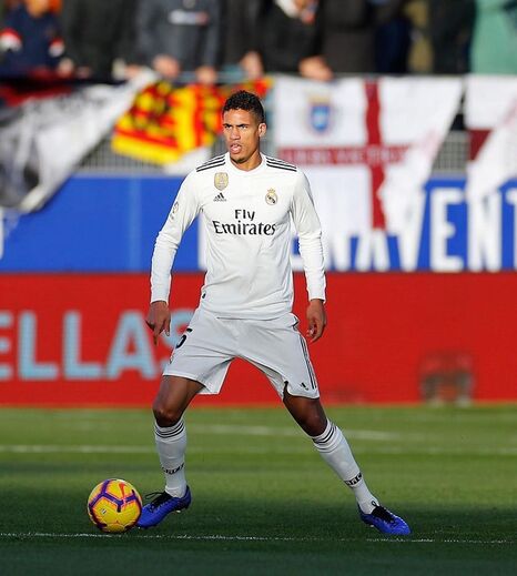 Raphaël Varane, 25 anos, Defesa: 80 milhões de euros (valor de mercado)