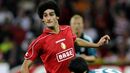 20. Marouane Fellaini (Standard Liege) - Presença habitual na seleção belga desde 2007 (retirou-se do futebol internacional no ano passado), o médio teve os seus melhores anos em Inglaterra, onde jogou no Everton e no Manchester United. Atualmente representa o Shandong Luneng.