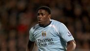 41. Micah Richards (Manchester City) - Tinha 17 anos e já se estava a estrear pelos citizens e por lá jogou até 2015. Não foi um jogador unânime, mas não se pode considerar como sendo um flop.