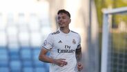 Javi Sánchez, equipa B. Pode ser promovido à equipa principal, mas é sempre um risco ter um jogador tão jovem a titular no centro da defesa