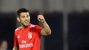 Pizzi (outubro 2018); contrato até 2022