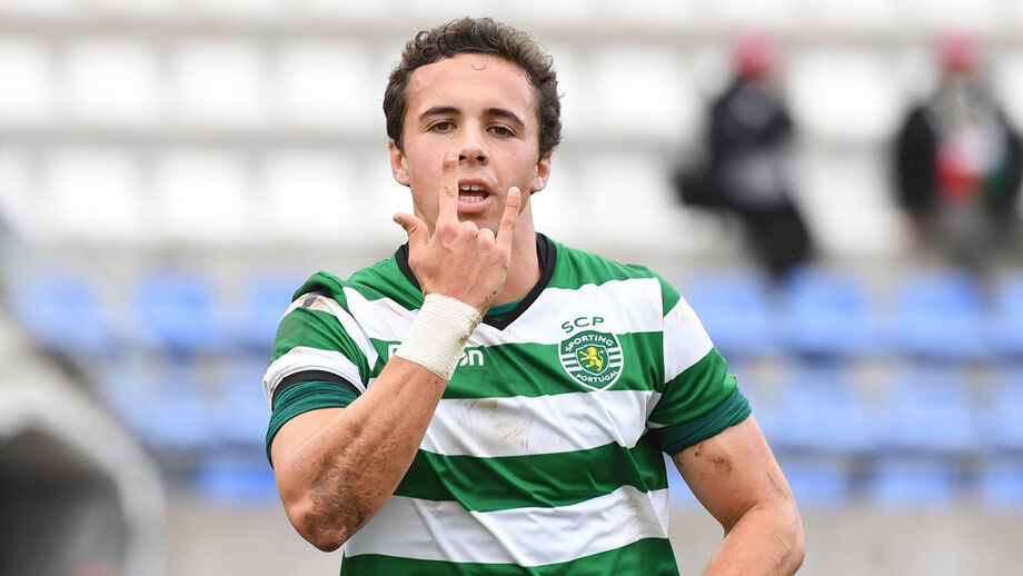 Pedro Marques foi figura, com dois golos