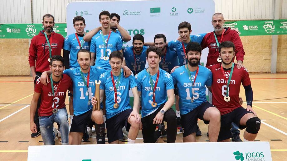 Minho domina Nacionais