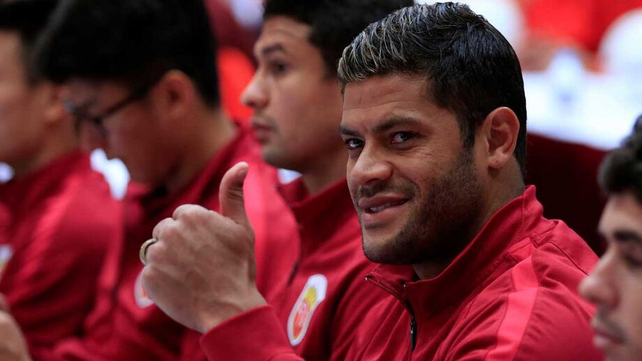 Penálti de Hulk aos 90'+11 garante vitória do Shangai SIPG