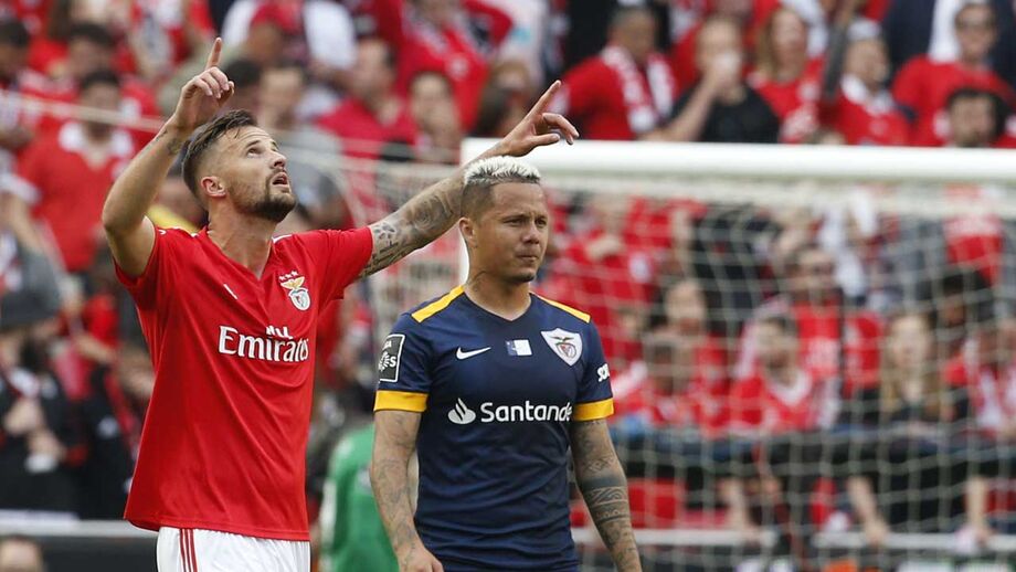A crónica do Benfica-Santa Clara (4-1): o voo perfeito da águia