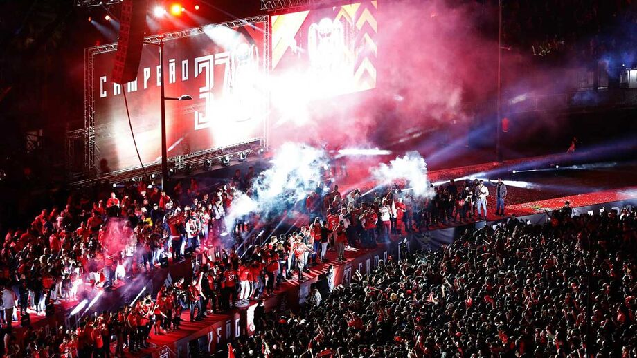 Da Luz até ao Marquês: Foi assim que seguimos a festa do título do Benfica