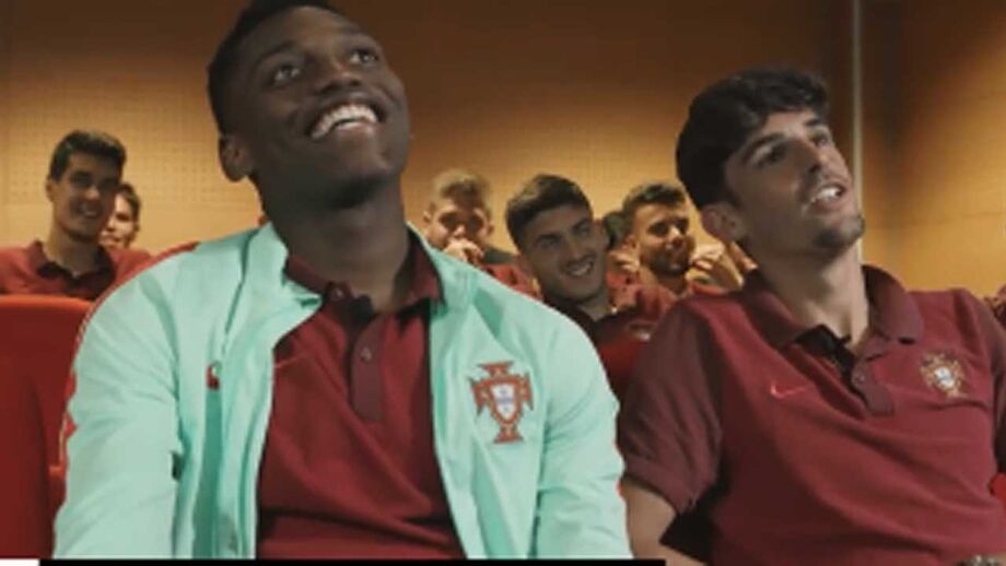 Seleção de Sub-20 teve uma aula de polaco com Tomás Podstawski e não foi nada fácil...
