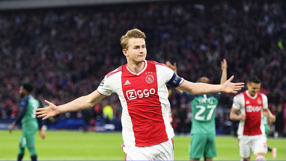 De Ligt sobe parada ao Barcelona e transferência complica-se