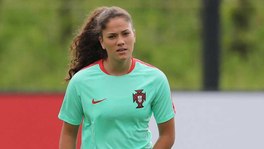 Sofia Silva no onze ideal da UEFA do Europeu Sub-17
