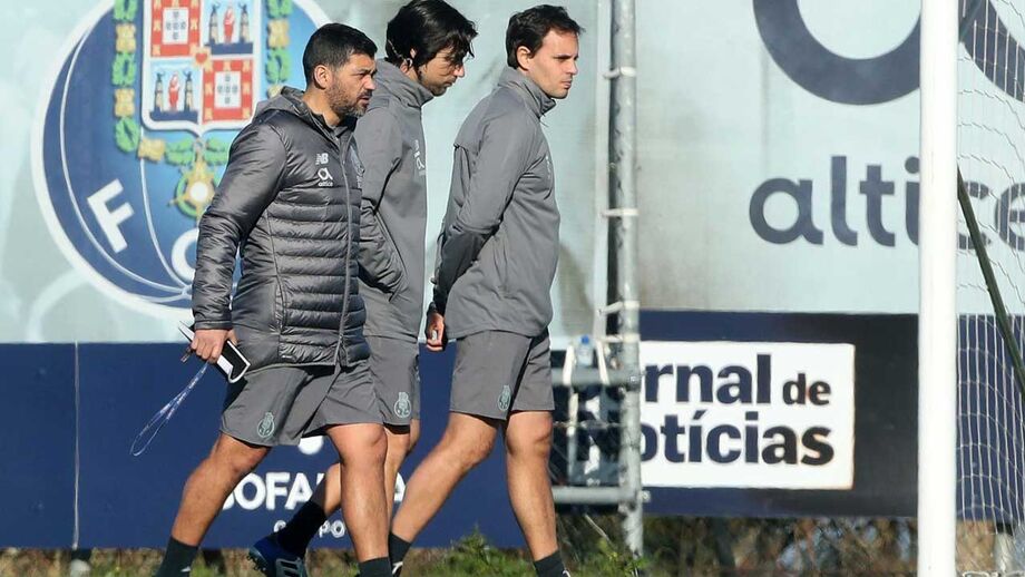 Sérgio Conceição chama 'reforço' da equipa B em mais um treino para a Taça de Portugal