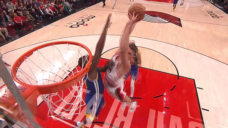 NBA: O grande afundanço de Meyers Leonard diante de Golden State